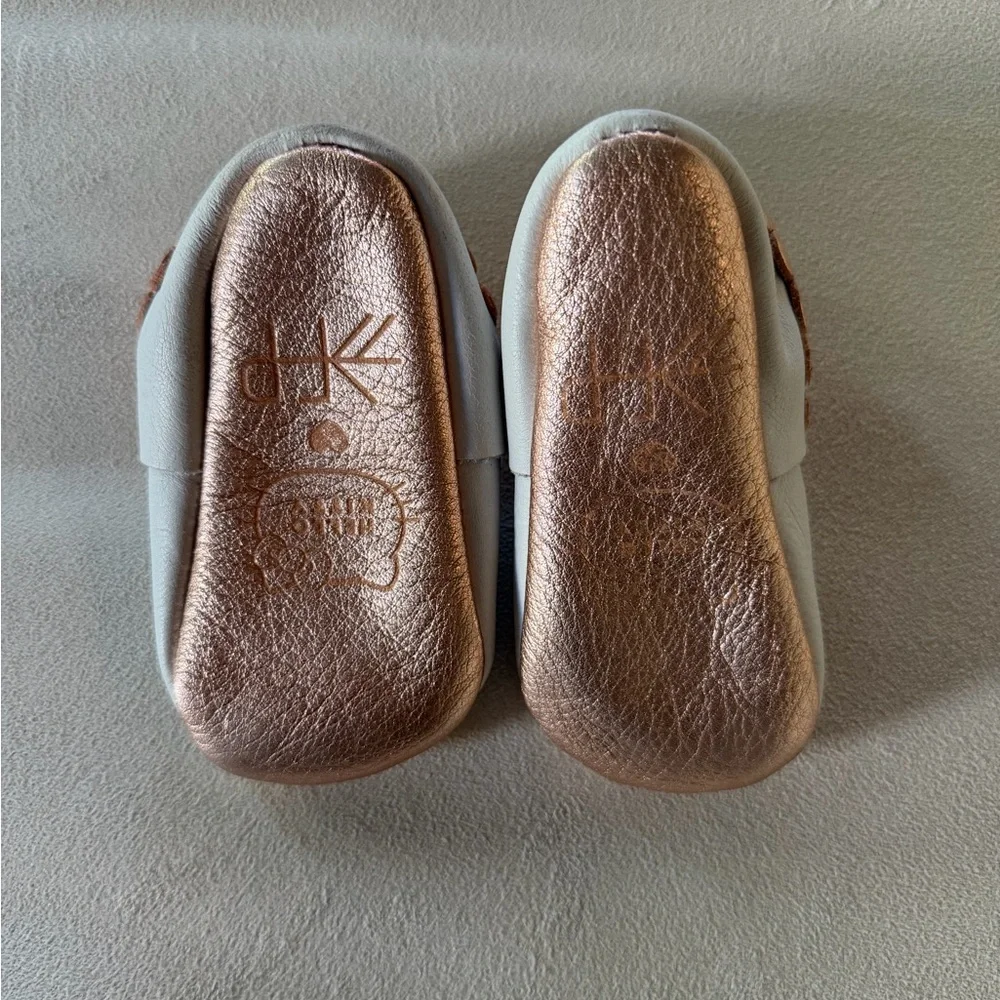 Freshly Picked Hello Kitty Shoes Size 4
